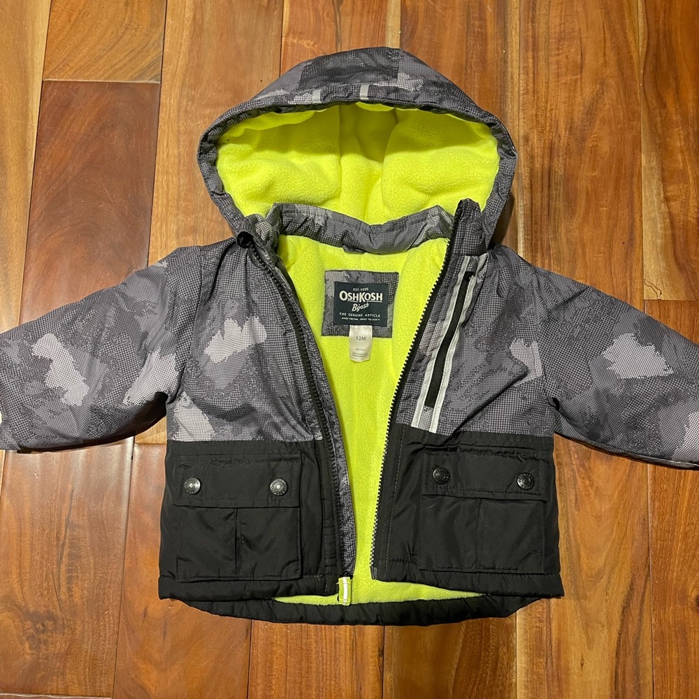Carter’s Toddler Camo Print Winter Jacket size 12m